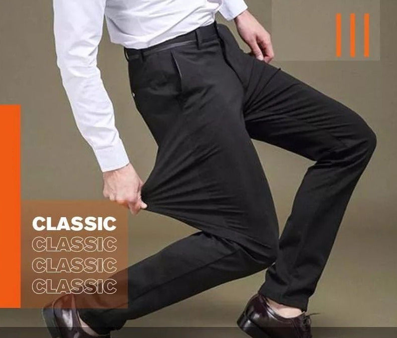 Essentials Pantalón de vestir elástico para hombre con corte  clásico, sin arrugas