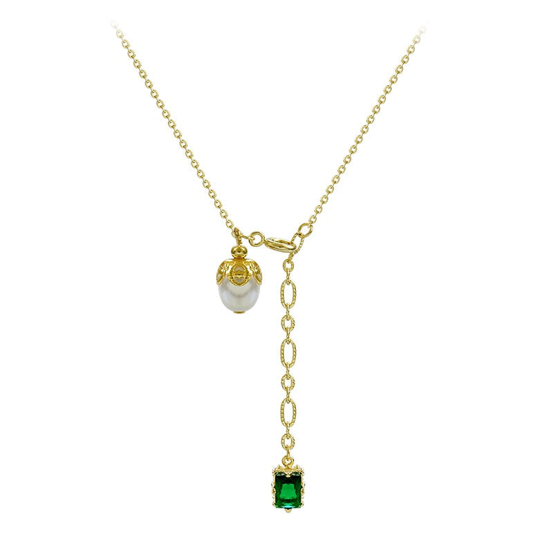 Collar -  Elegant Green Pearl